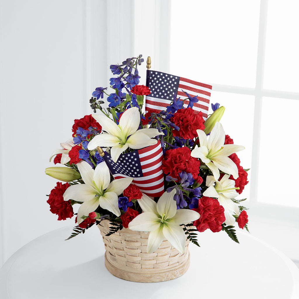 American Glory Bouquet – Flowers By Us, Grand Forks ND