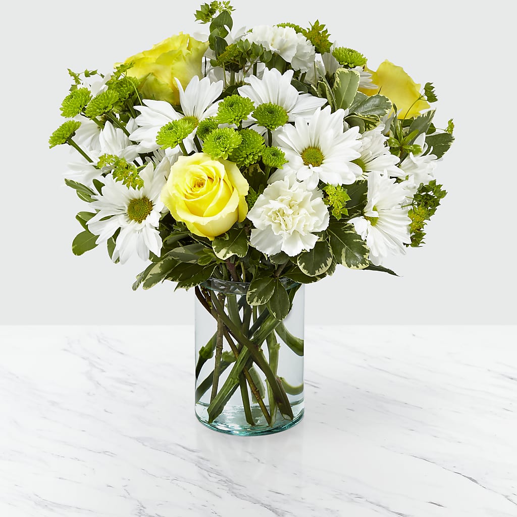 Happy Day Bouquet – Flowers By Us, Grand Forks ND
