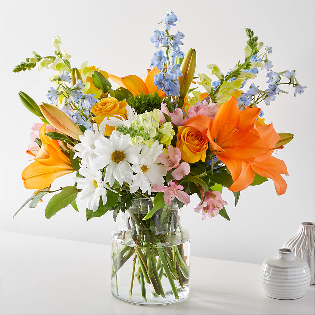 Sun Salutation Bouquet – Flowers By Us, Grand Forks ND