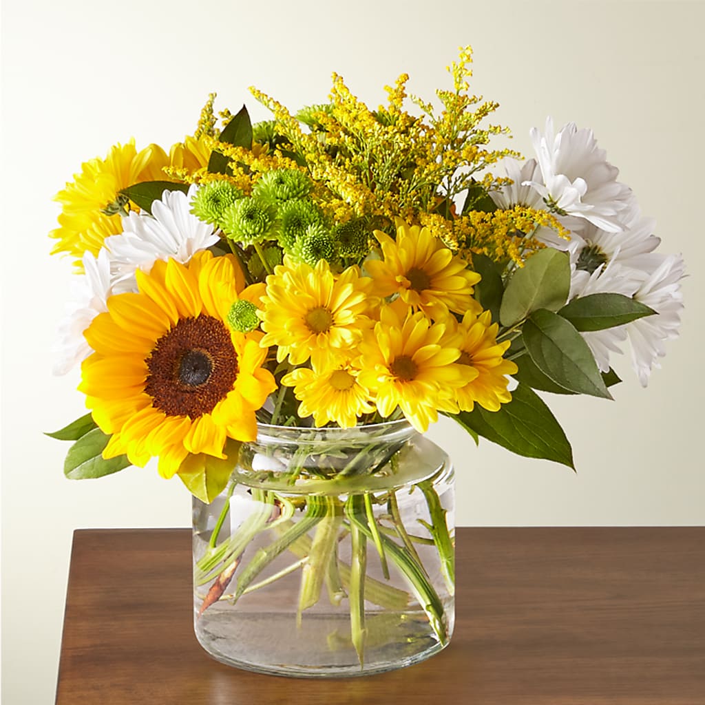 Hello Sunshine Bouquet – Flowers By Us, Grand Forks ND