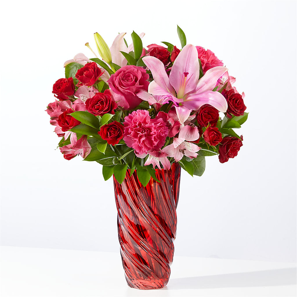 In Love Bouquet with Luxe Swirl Vase – Flowers By Us, Grand Forks ND