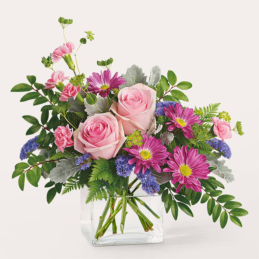 Starlet Bouquet – Flowers By Us, Grand Forks ND