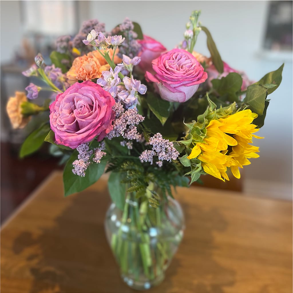 Yellow Brick Road Bouquet – Flowers By Us, Grand Forks ND