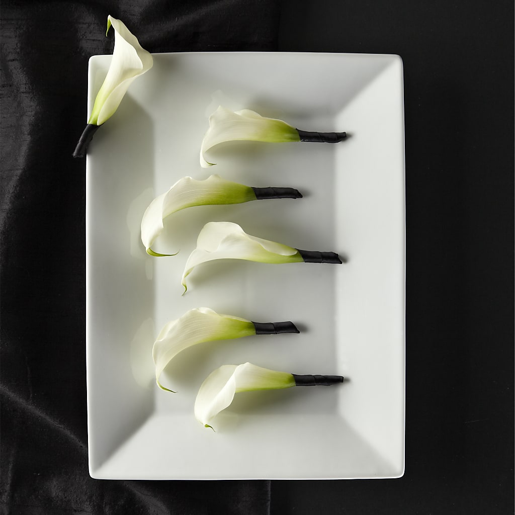 Calla Lily Promise Boutonniere – Flowers By Us, Grand Forks ND