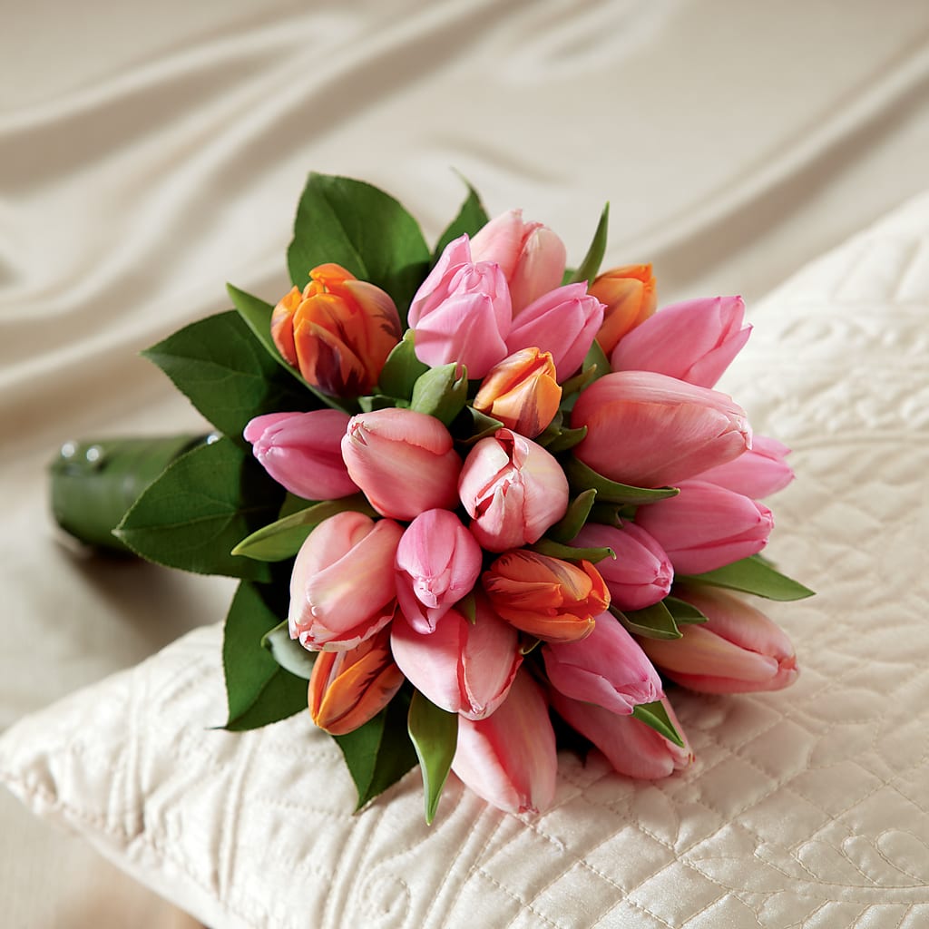 Embraceable Bouquet – Flowers By Us, Grand Forks ND