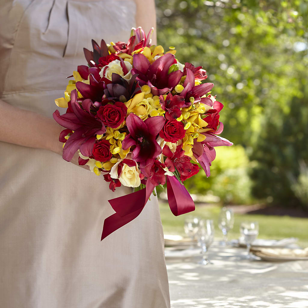 Sunningdale Bouquet – Flowers By Us, Grand Forks ND