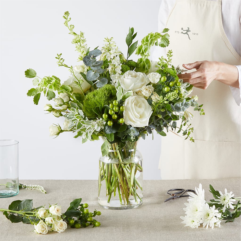 Irish Garden - A Florist Original –  Flowers By Us, Grand Forks ND
