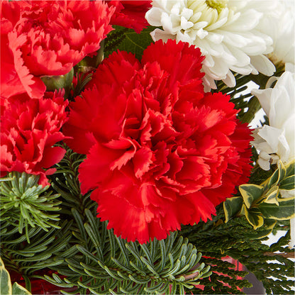 Christmas Market Bouquet –  Flowers By Us, Grand Forks ND