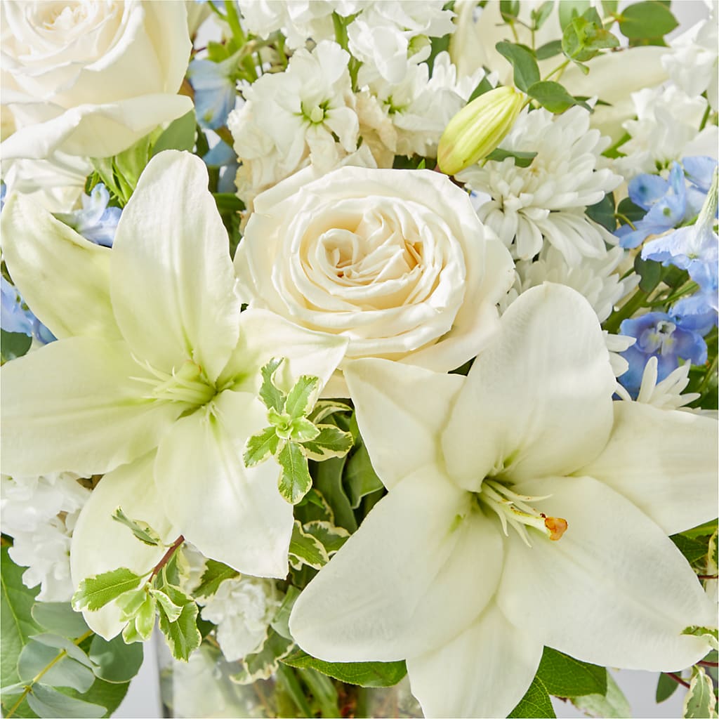 Peace of Mind Bouquet –  Flowers By Us, Grand Forks ND