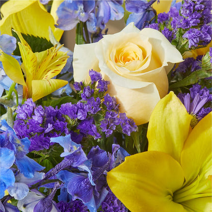 Limoncello Bouquet –  Flowers By Us, Grand Forks ND