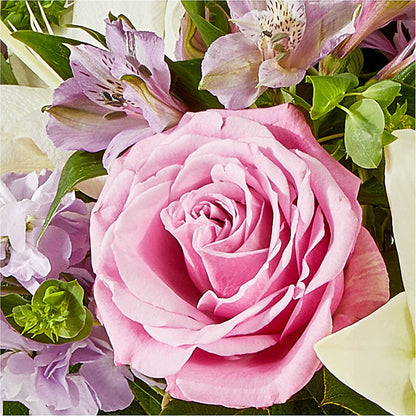 Daydreamer Bouquet –  Flowers By Us, Grand Forks ND