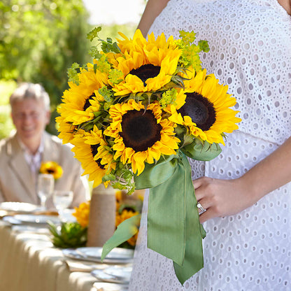 Free Spirit Bouquet –  Flowers By Us, Grand Forks ND